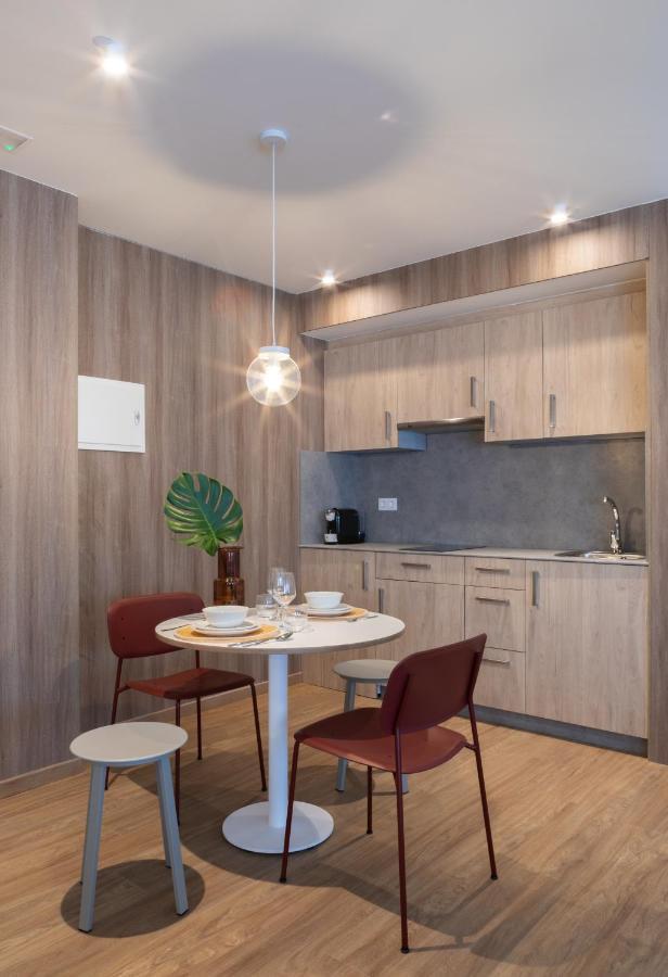 Apartamentos Forum Ceao Lugo Exteriör bild